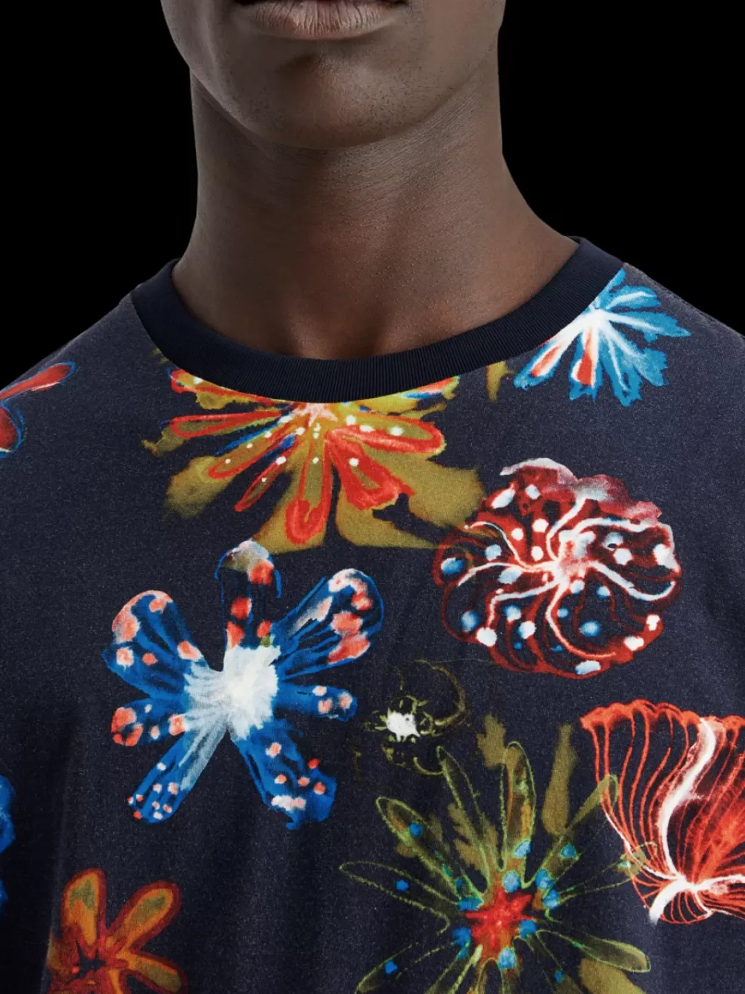 Outlet Scotch & Soda Aop t-shirt NightFlowerAOP