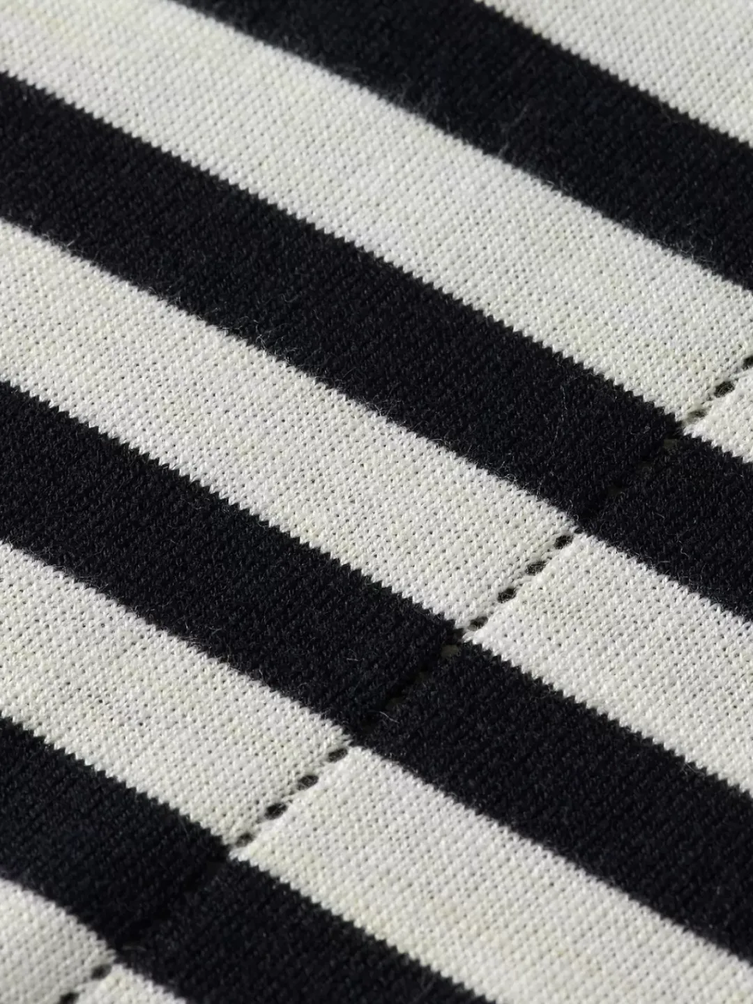 Outlet Scotch & Soda CREW NECK SHORT SLEEVED PULLOVER