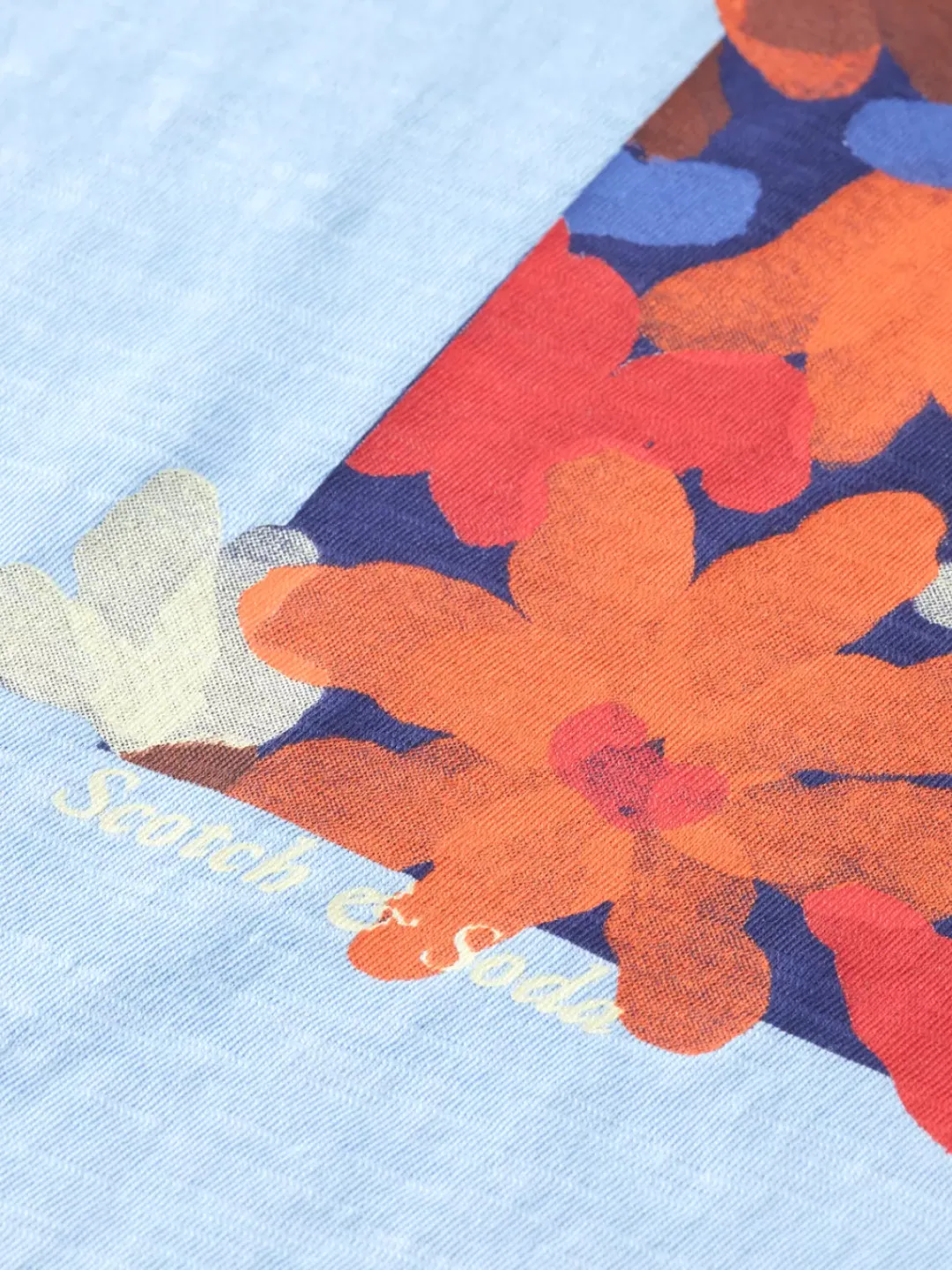 Sale Scotch & Soda RELAXED-FIT ARTWORK T-SHIRT PacificBlue