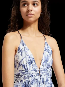 Clearance Scotch & Soda WAISTED MAXI DRESS ShellBatikBlue